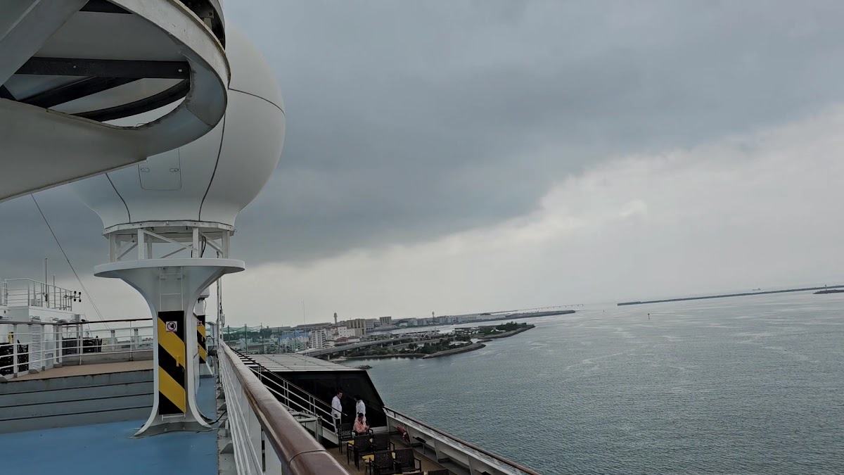 那霸郵輪旅客中心